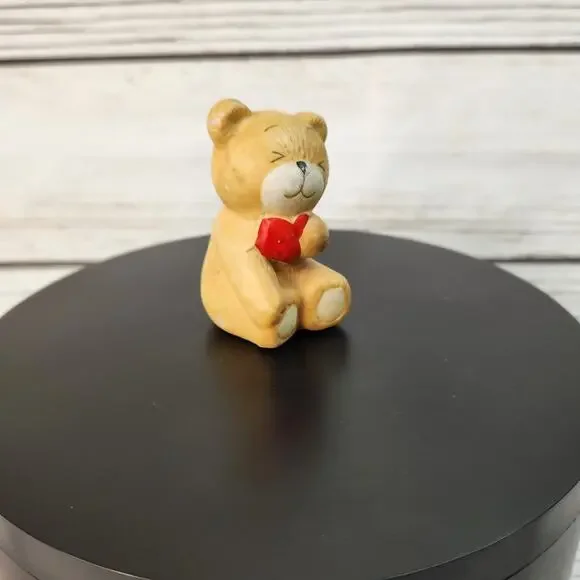 Teddy Bear Brown Heart Porcelain Figurine Cozy Cottage - Picture 2 of 7